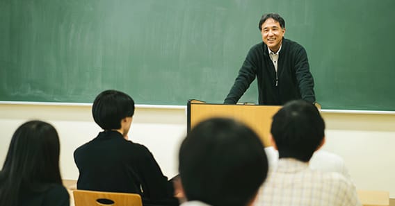 安心の受験支援 ！～業界最大手「実務教育出版」の県内唯一の提携校 ！～